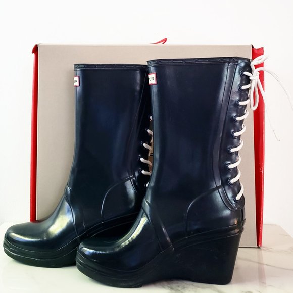 Hunter Verbier Navy Laceup Wedge Rain 
